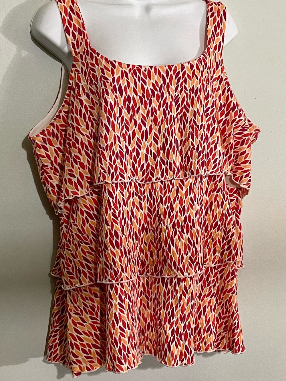 Susan Lawrence 2X Plus Tiered Tank ~ Red & Orange Leaf-Print